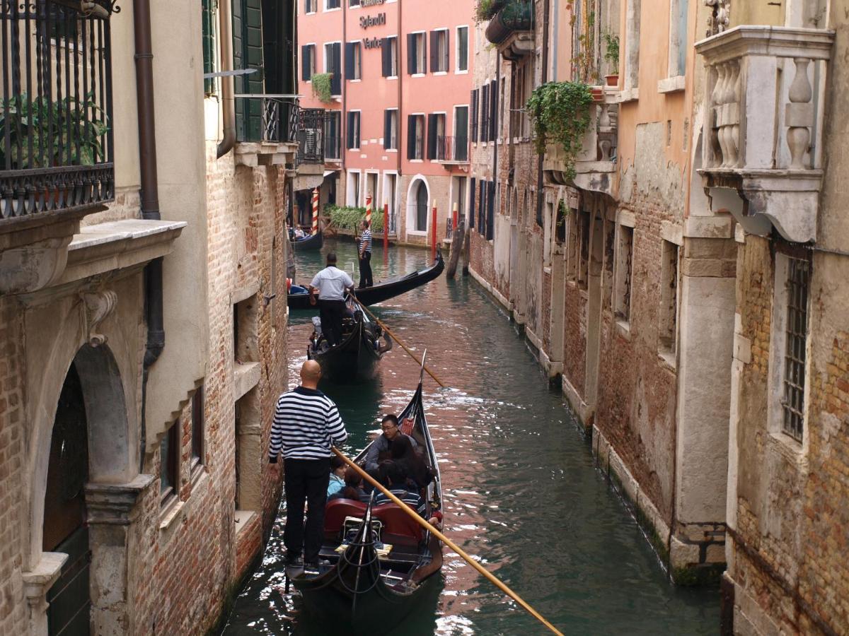 Al Pozzo Dei Scoacamini, 100 M From San Marco, Ground Floor Apartment Veneţia Exterior foto