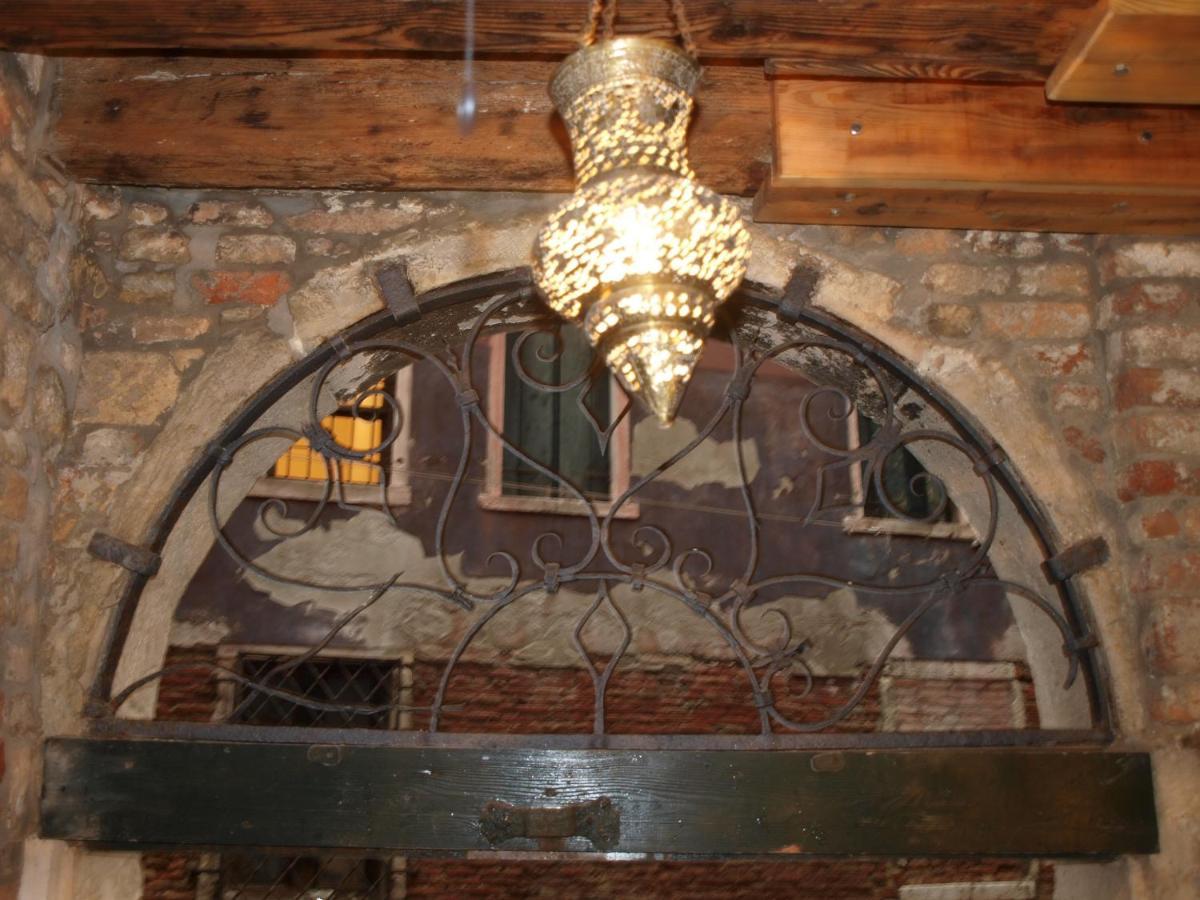 Al Pozzo Dei Scoacamini, 100 M From San Marco, Ground Floor Apartment Veneţia Exterior foto